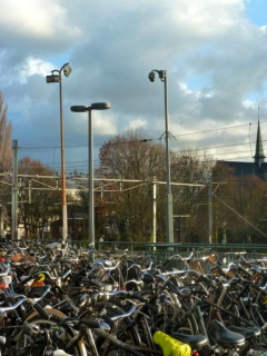 Gouda Burgemeester Jamesplein fietsendek achter