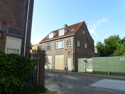 Gouda Boelekade 42 tegenover uitgang Schouwburg