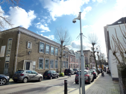 Gouda Crabethstraat tegenover Vluchtelingenwerk